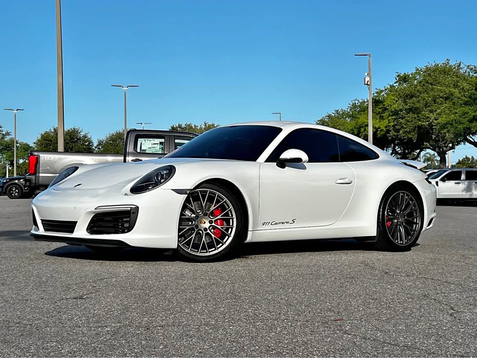 2017 Porsche 911 Carrera S Coupe 2D primary image